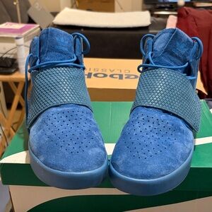 Adidas Blue Textured Strap Sneakers
